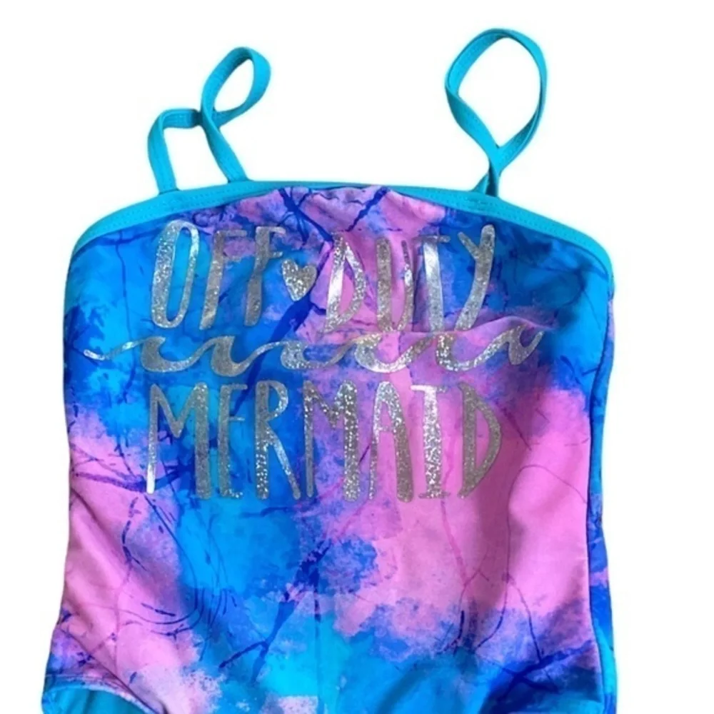 Breaking Waves Watercolor One‎ Piece Swimsuit Sz. 5 (Girls)